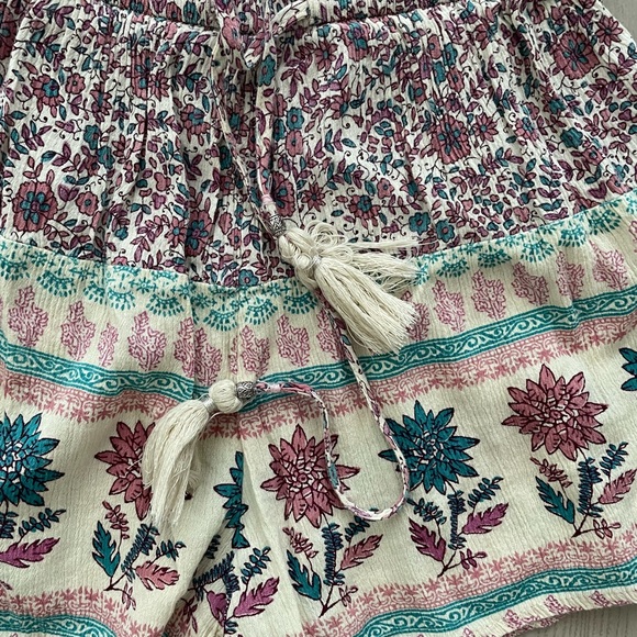 American Eagle Boho Paisley Style Floral V-Neck Cotton Blend Romper w/ Tassels - Picture 5 of 5